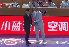 马丁内兹爆冷击败井冈一翔成为双冠王