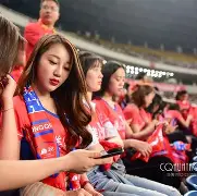 上海上港惨败重庆斯威遭遇两连败! 上海上港惨败重庆斯威遭遇两连败!